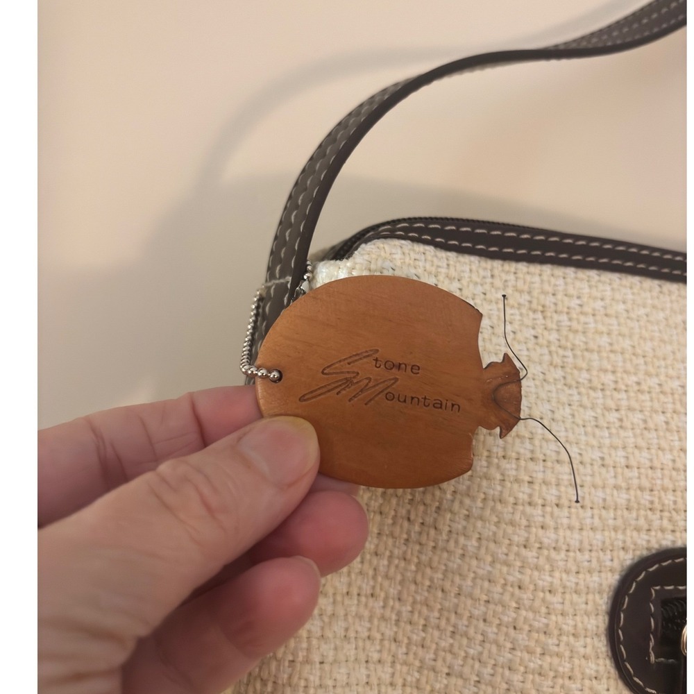 Stone Mountain Shoulder Bag Women Medium Cream Brown EUC Woven Ladybug Charm - Picture 9 of 12